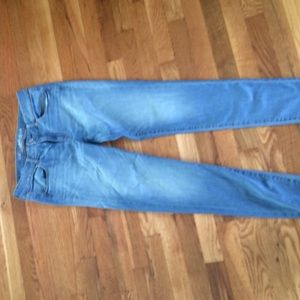 American eagle light wash denim jegging