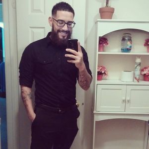 Meet your Posher, Julio