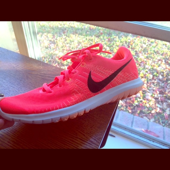 NEW in box Nike Flex Fury tennis shoes