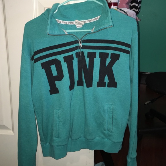 Vs Pink ZipUp