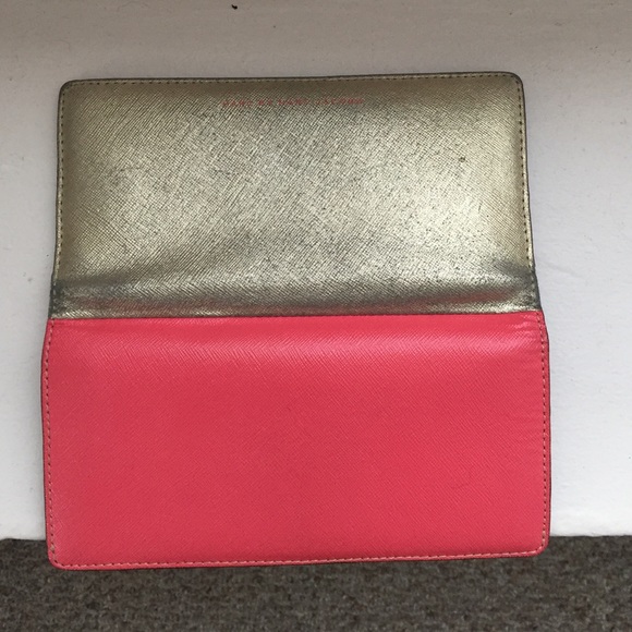 Marc Jacobs Wallet - Picture 2 of 3