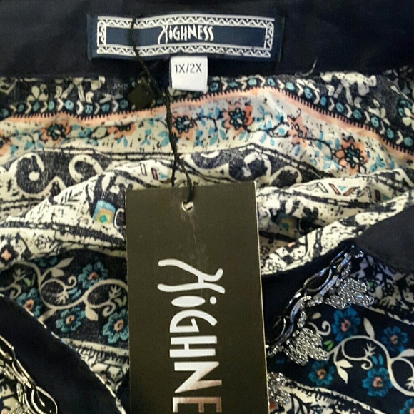 Elephant pattern top - Picture 4 of 4