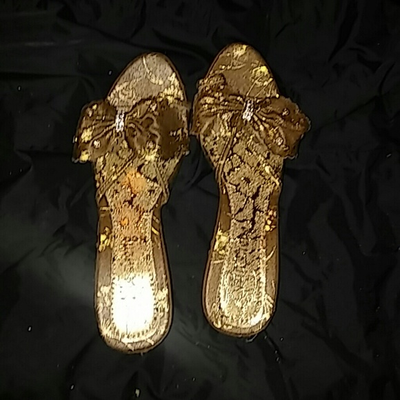 Elegant looking wedges