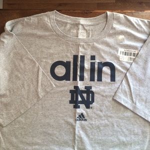 Men's NWOT 2XL Adidas Notre Dame Tee