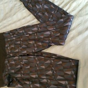 Lulu Lemon speed tight