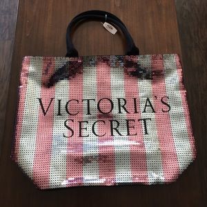 Victoria's Secret tote