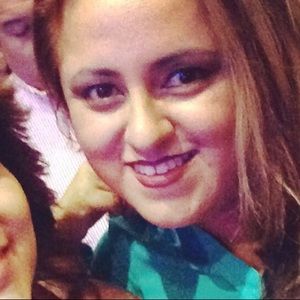 Meet your Posher, Claudia