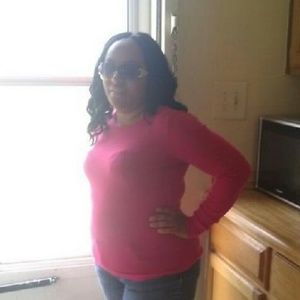 Meet your Posher, Olivia