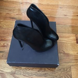 B Brian Atwood Fortosa Bootie