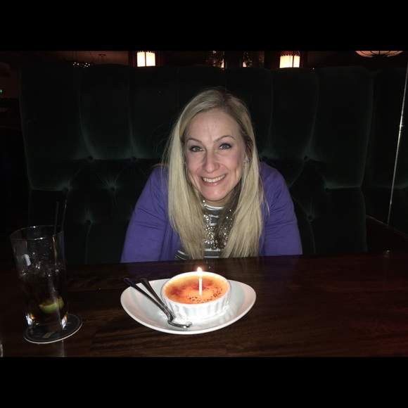 Meet your Posher, Becky - Picture 1 of 1