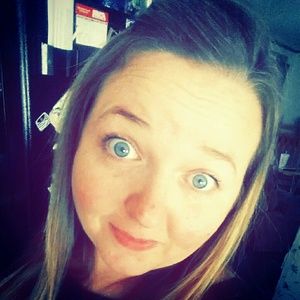 Meet your Posher, Juli