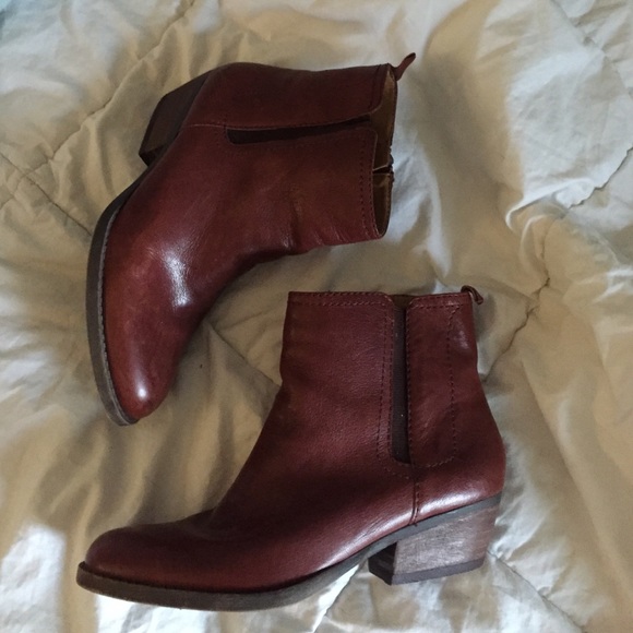 Barley wore boots