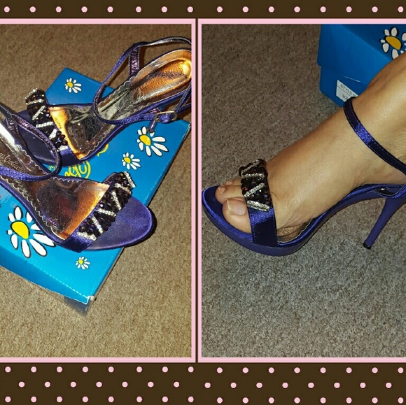 Very pretty purple heels.