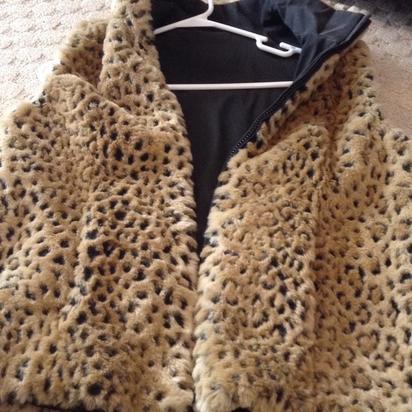 Reversible vest