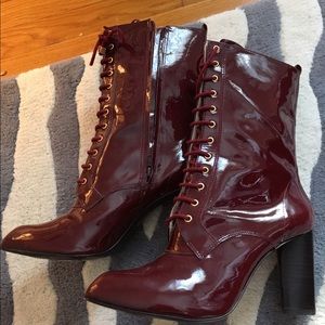 Pour La Victoire burgundy booties size 10