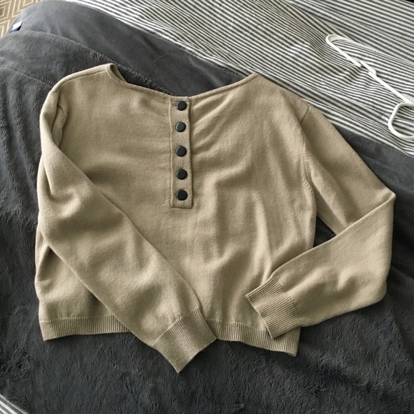 Cropped Beige Sweater - image 2