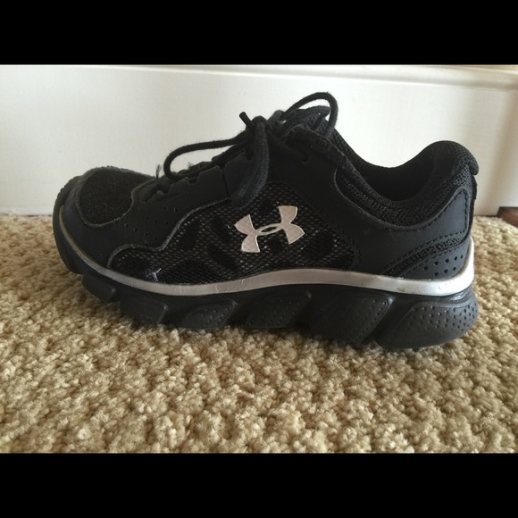Under Armour kids Shoes