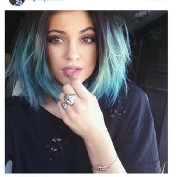 New. Beautiful Rose Gold metal nail bangle - Picture 3 of 4