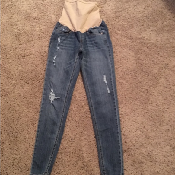 A Pea In The Pod
Maternity Skinny Jeans Size 27