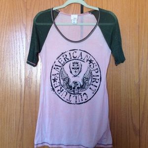 Daytrip pink/green short sleeve tee