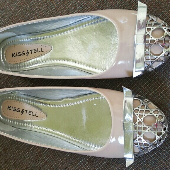 Flats - Picture 2 of 4
