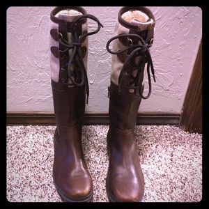 Brand new UGG brand lined boots!