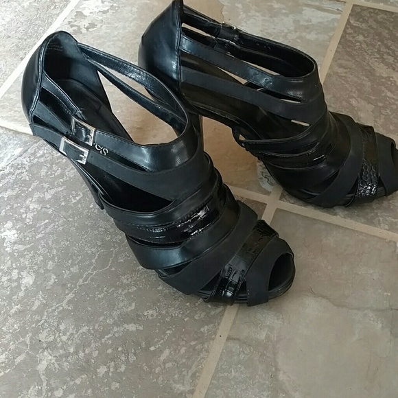 Maurices heels