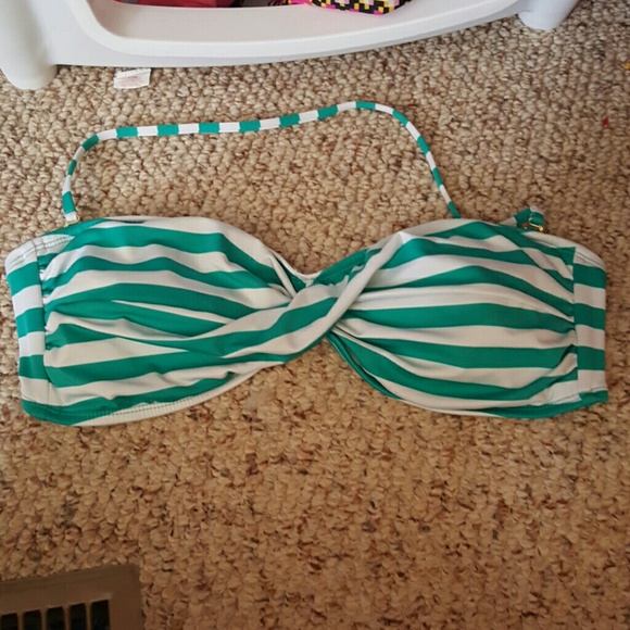 Bikini top