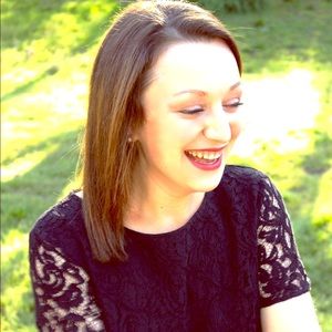 Meet your Posher, Leslie