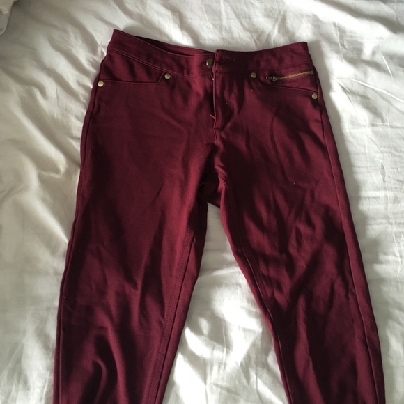 Maroon Pants Size M