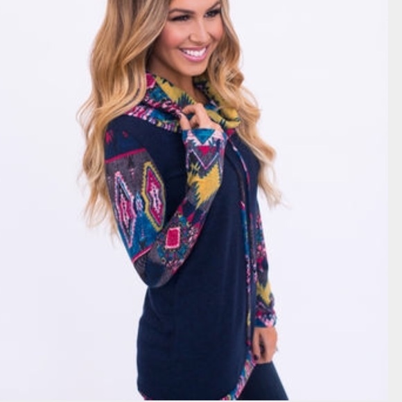 ❌SOLD❌- Bright Collared Neck Sweater - Picture 3 of 3