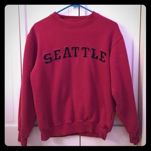 Seattle, WA. Sweatshirt | Size XS