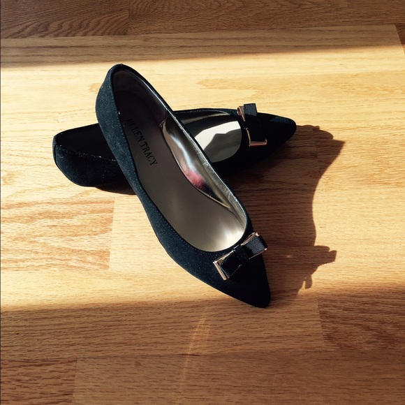 black suede flats with bow - Picture 2 of 4