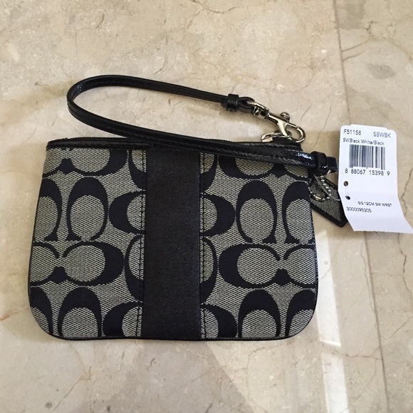 NEW WITH TAGS: Coach Wristlet 💜 - Picture 3 of 3