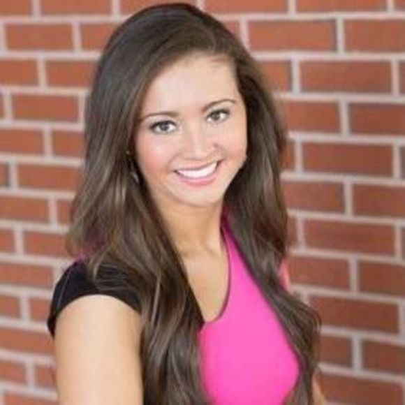 Meet your Posher, Kristin - Picture 1 of 1