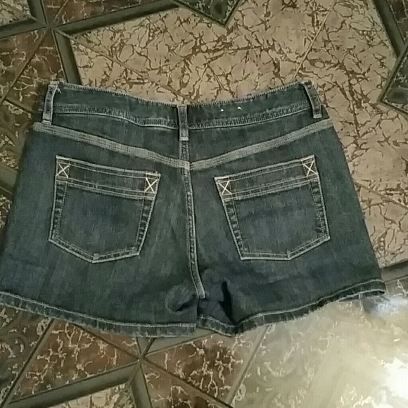 Shorts - Picture 2 of 2