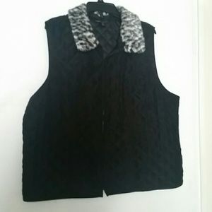 Zippered vest