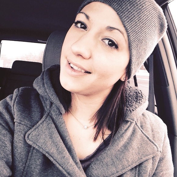 Meet your Posher, Amy