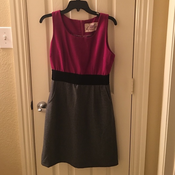 ⬇️Beautiful Emmelee dress