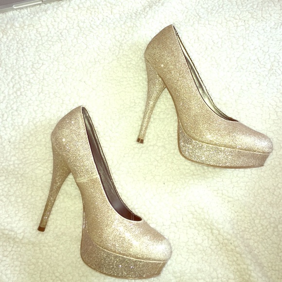 Sparkly champagne colored heels