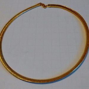 Ladies 18k and 925 Italian necklace, WOW!!