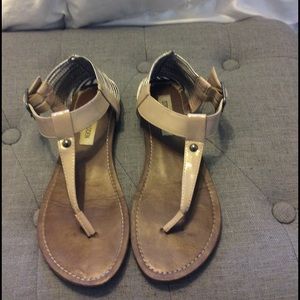 Steve Madden buckle sandals