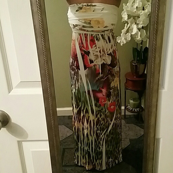 Long floral dress S/M Petit multi color