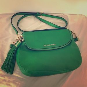 1 HR SALE ❤️PALM GREEN MK CROSSBODY