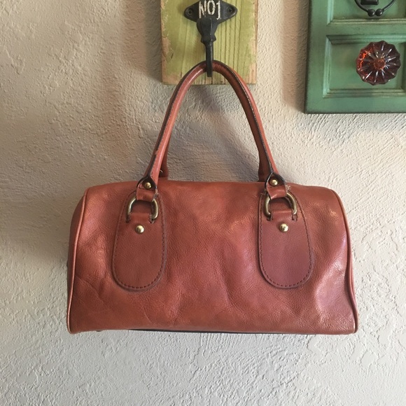 🎉HP🎉Banana Republic satchel tote