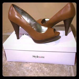 Brown open toe pumps