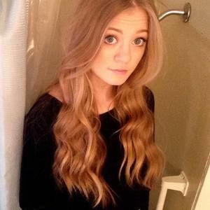 Meet your Posher, Emilie