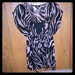 Sheer flowy sz M BCX business casual top