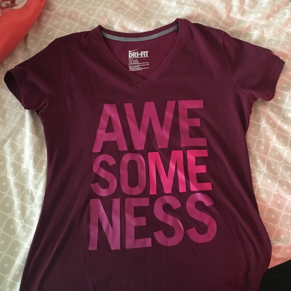 Nike dri-fit tee!