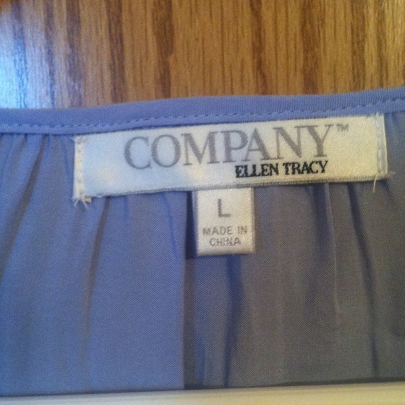 Sweater - Picture 3 of 3